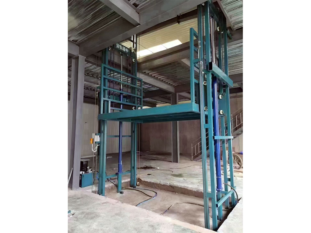 導軌式升降貨梯